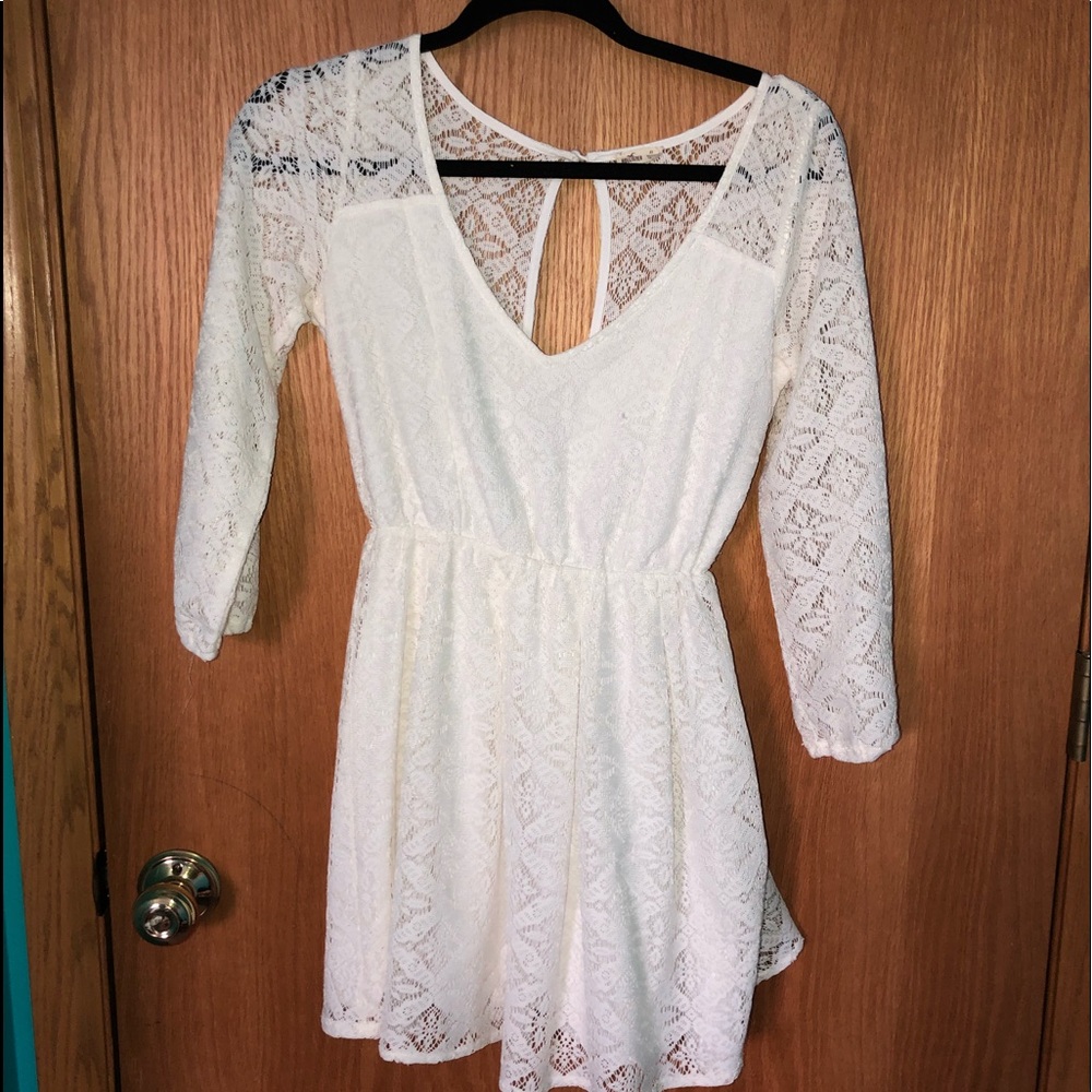 White lace dress!